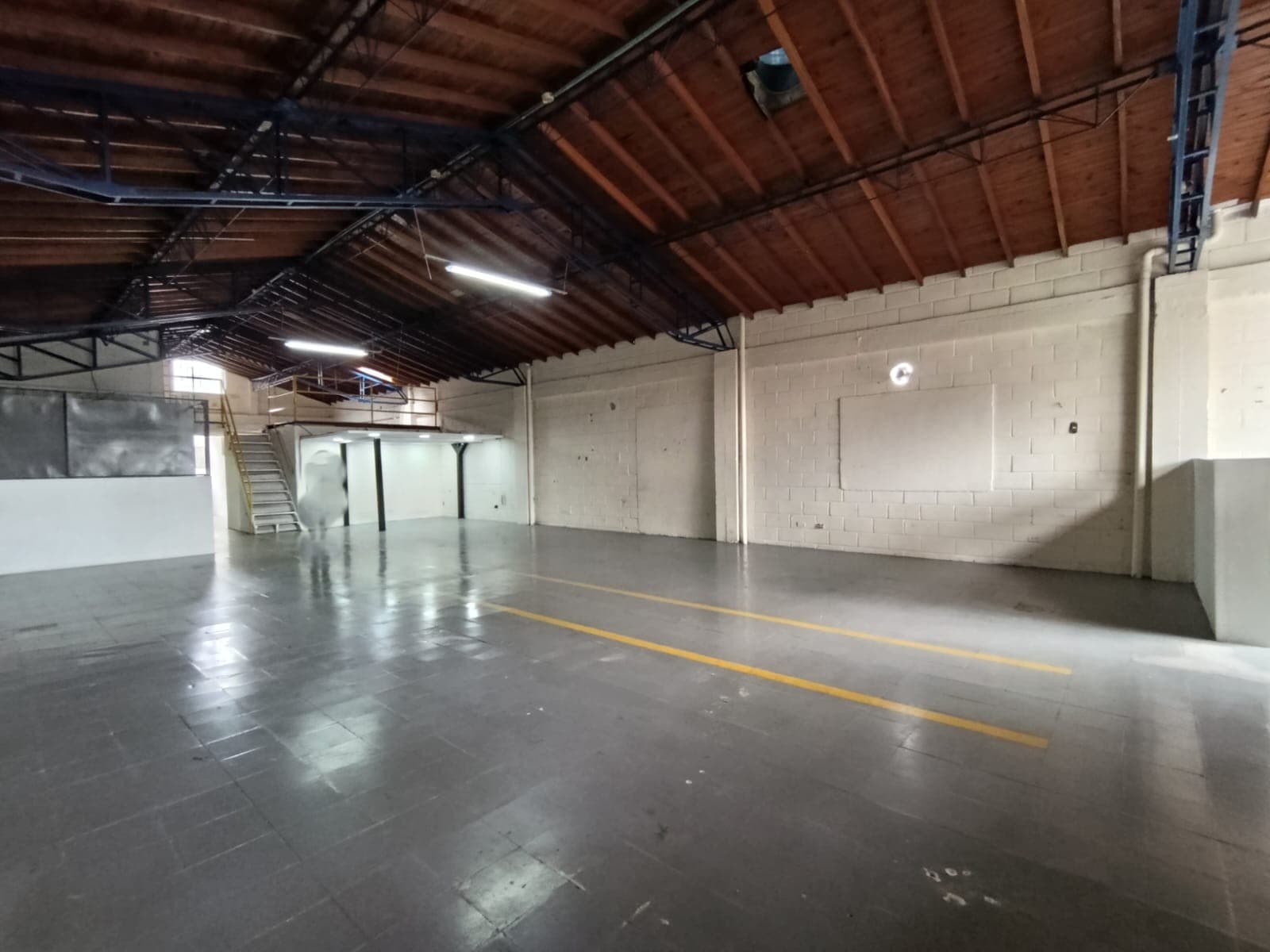 Bodega en arriendo en Restrepo Naranjo, Sabaneta — foto 4 de 10
