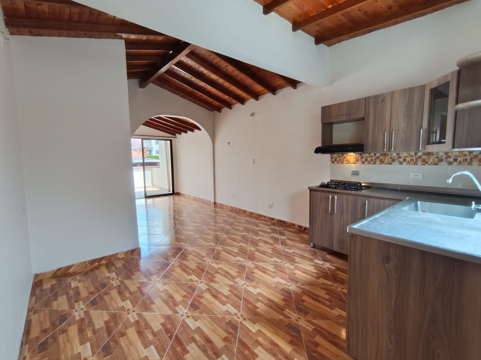 Apartamento en arriendo en Santa Mónica, La America, Medellín — foto 2 de 20