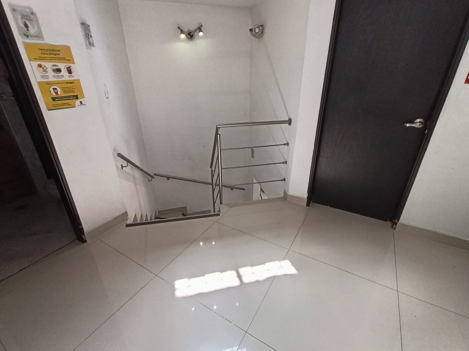 Oficina en arriendo en San Bernardo, Belen, Medellín — foto 3 de 10