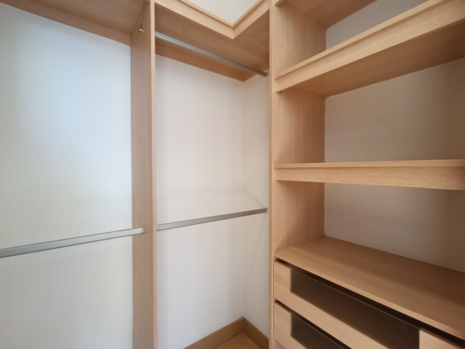 Apartamento en arriendo en Loma De Los Parra, El Poblado, Medellín — foto 5 de 20