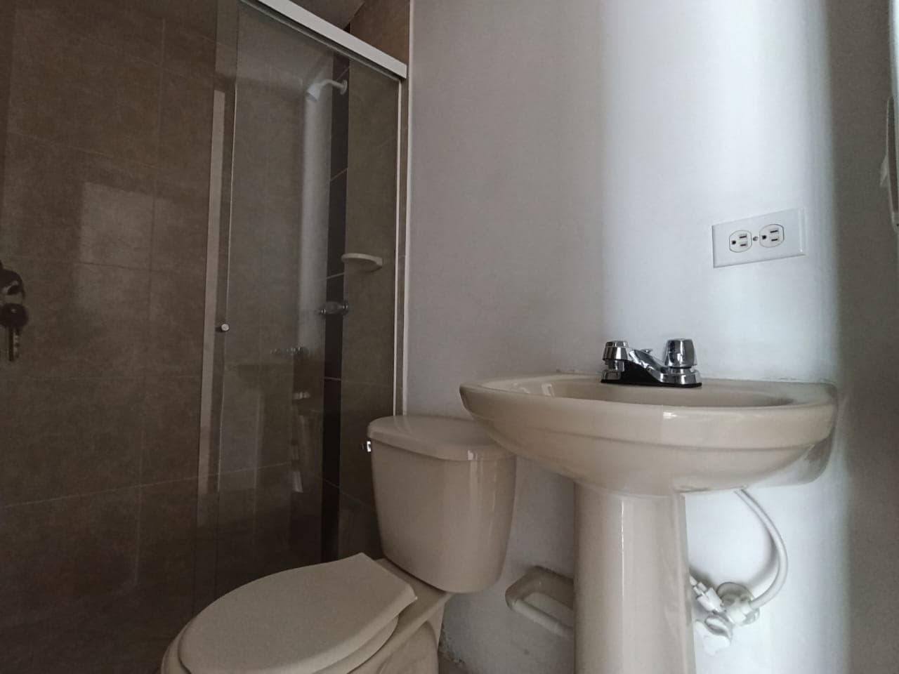 Apartamento en arriendo en Calle Larga, Sabaneta — foto 4 de 17