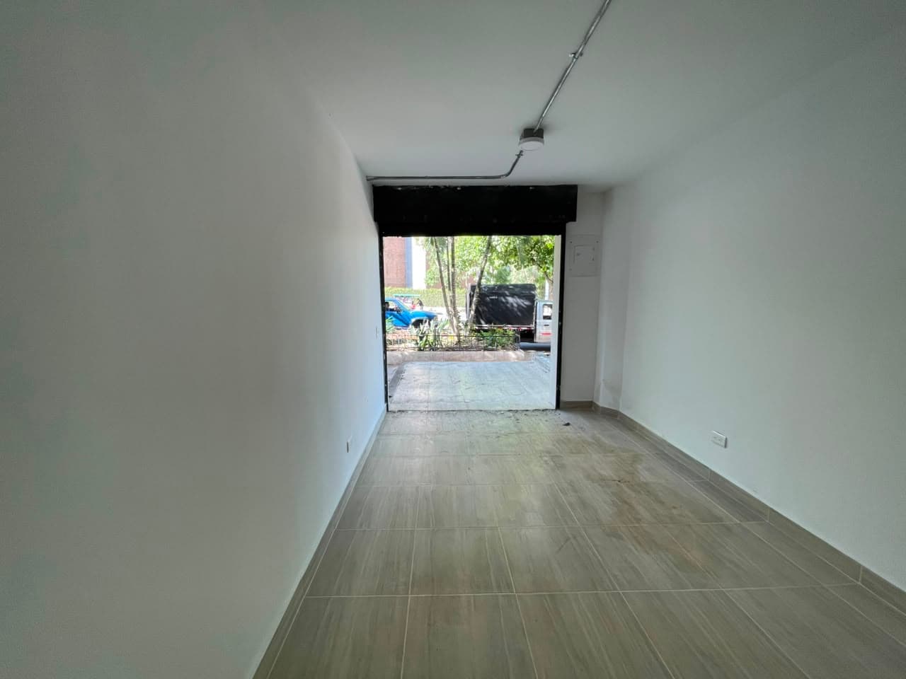Local en arriendo en Laureles, Medellín — foto 2 de 10