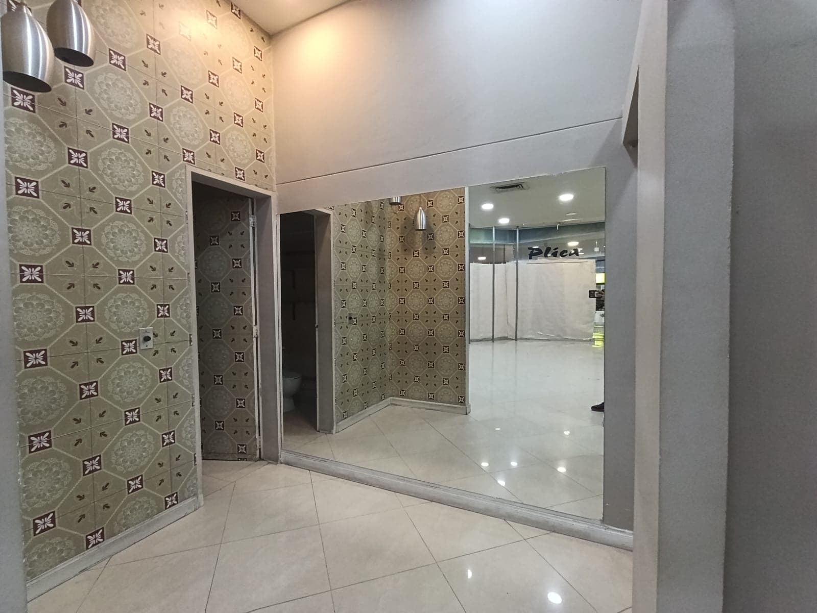 Local en arriendo en San Diego, El Poblado, Medellín — foto 5 de 20
