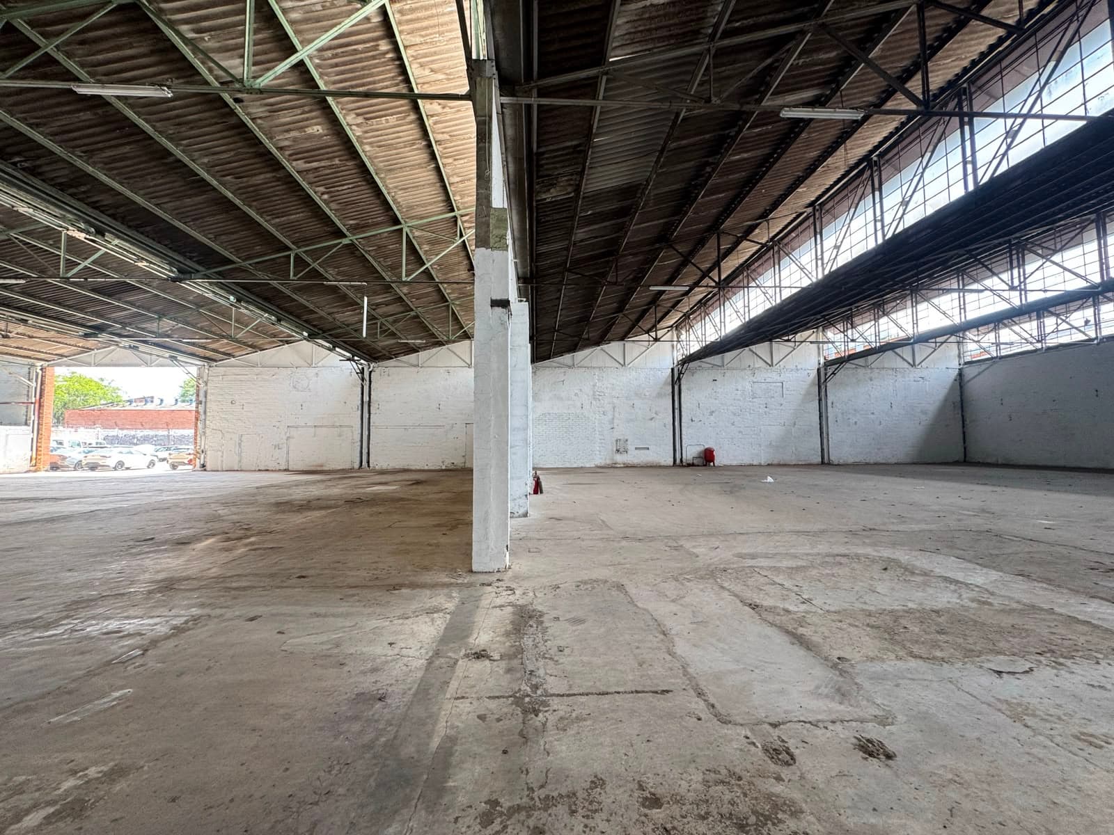 Bodega en arriendo en Simón Bolívar, Itagui — foto 2 de 9