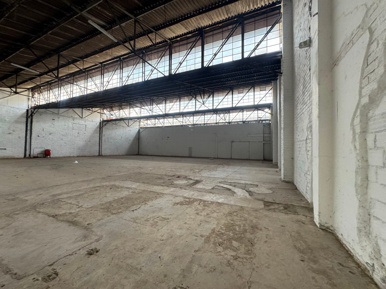Bodega en arriendo en Simón Bolívar, Itagui — foto 3 de 9
