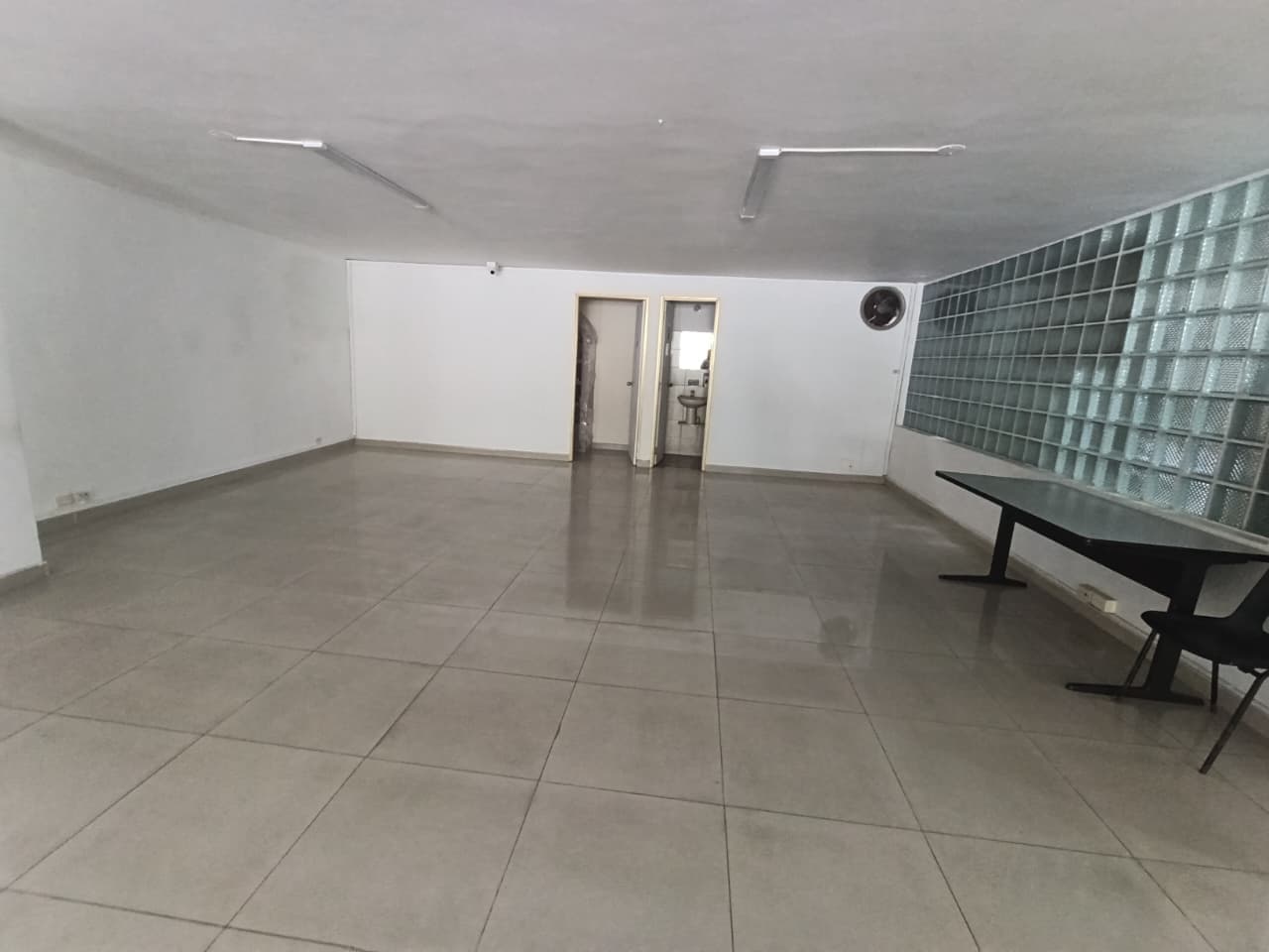 Oficina en arriendo en El Poblado, Medellín — foto 1 de 6