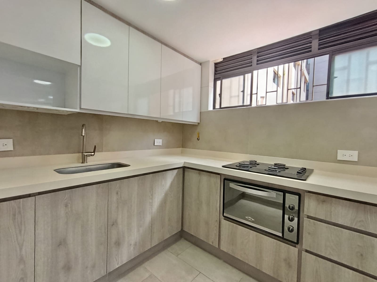 Apartamento en arriendo en Manila, El Poblado, Medellín — foto 4 de 20