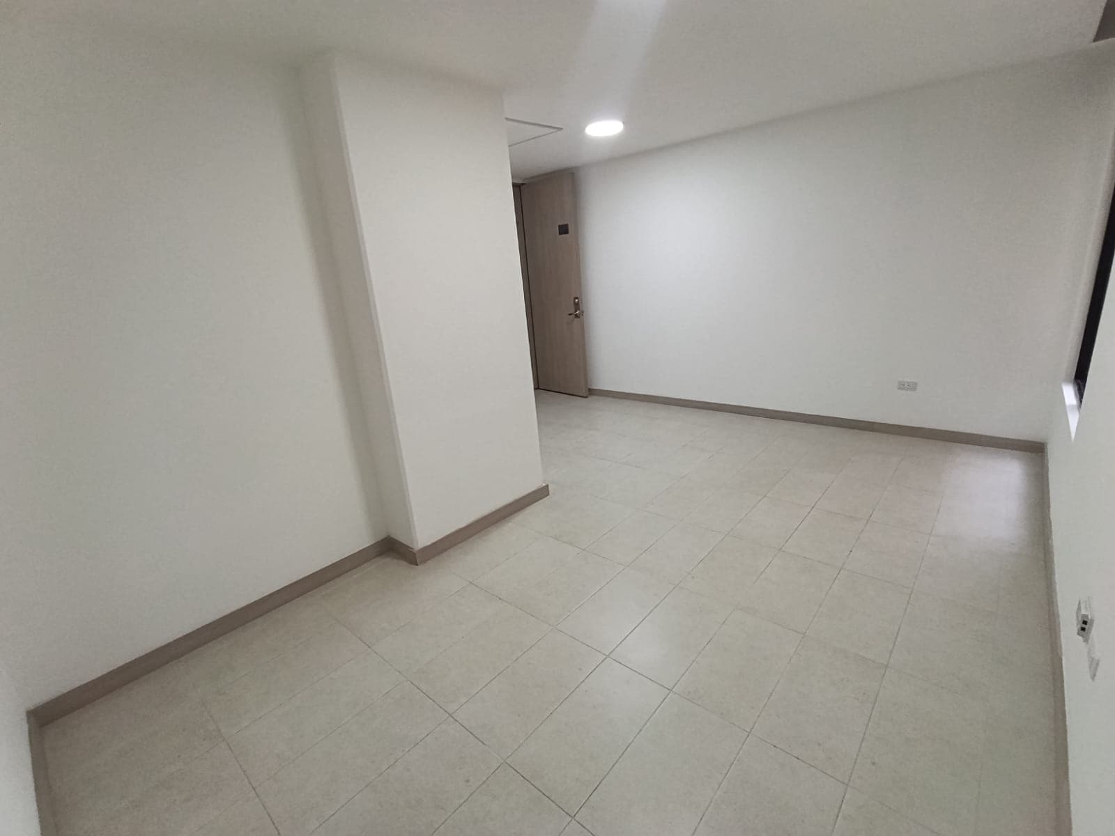 Oficina en arriendo en Estadio, Laureles, Medellín — foto 5 de 13