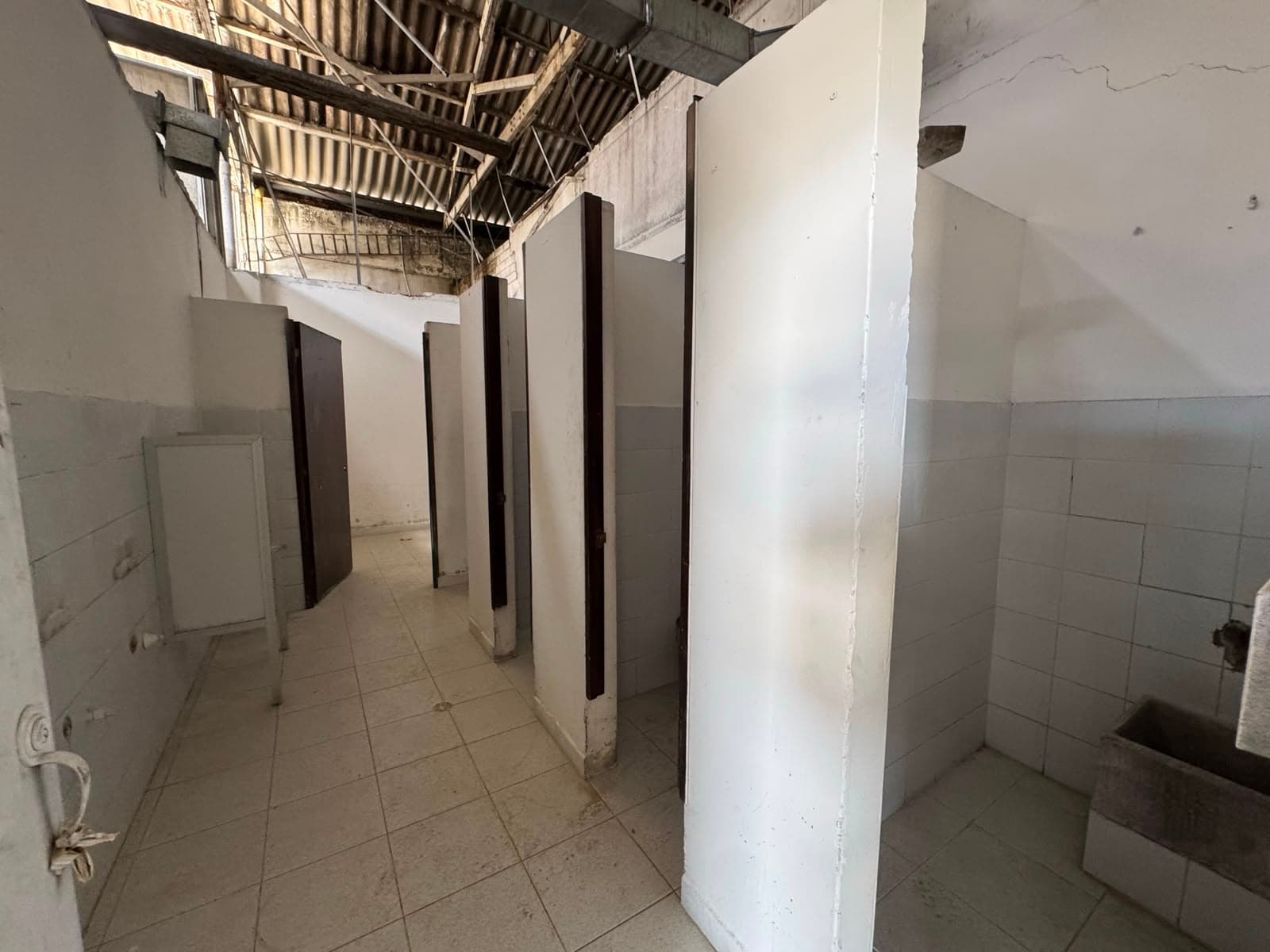 Bodega en arriendo en Simón Bolívar, Itagui — foto 2 de 18