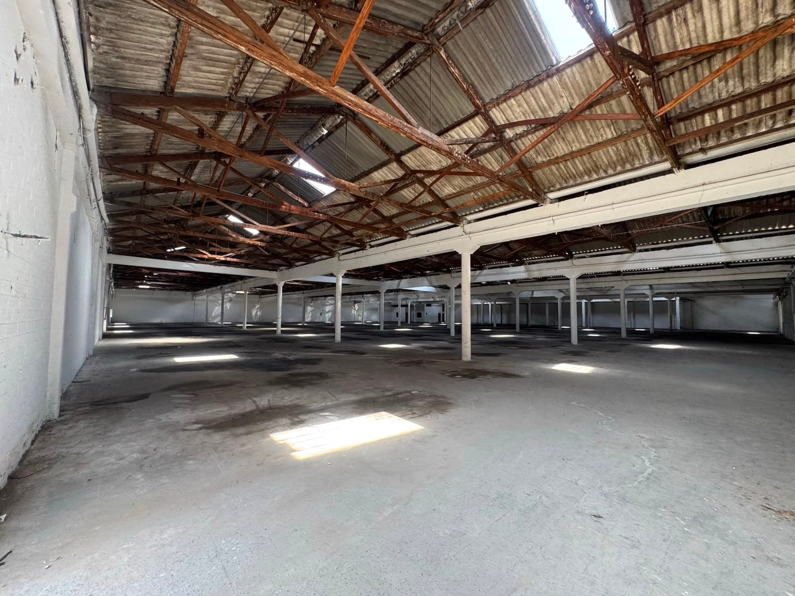 Bodega en arriendo en Simón Bolívar, Itagui — foto 4 de 10