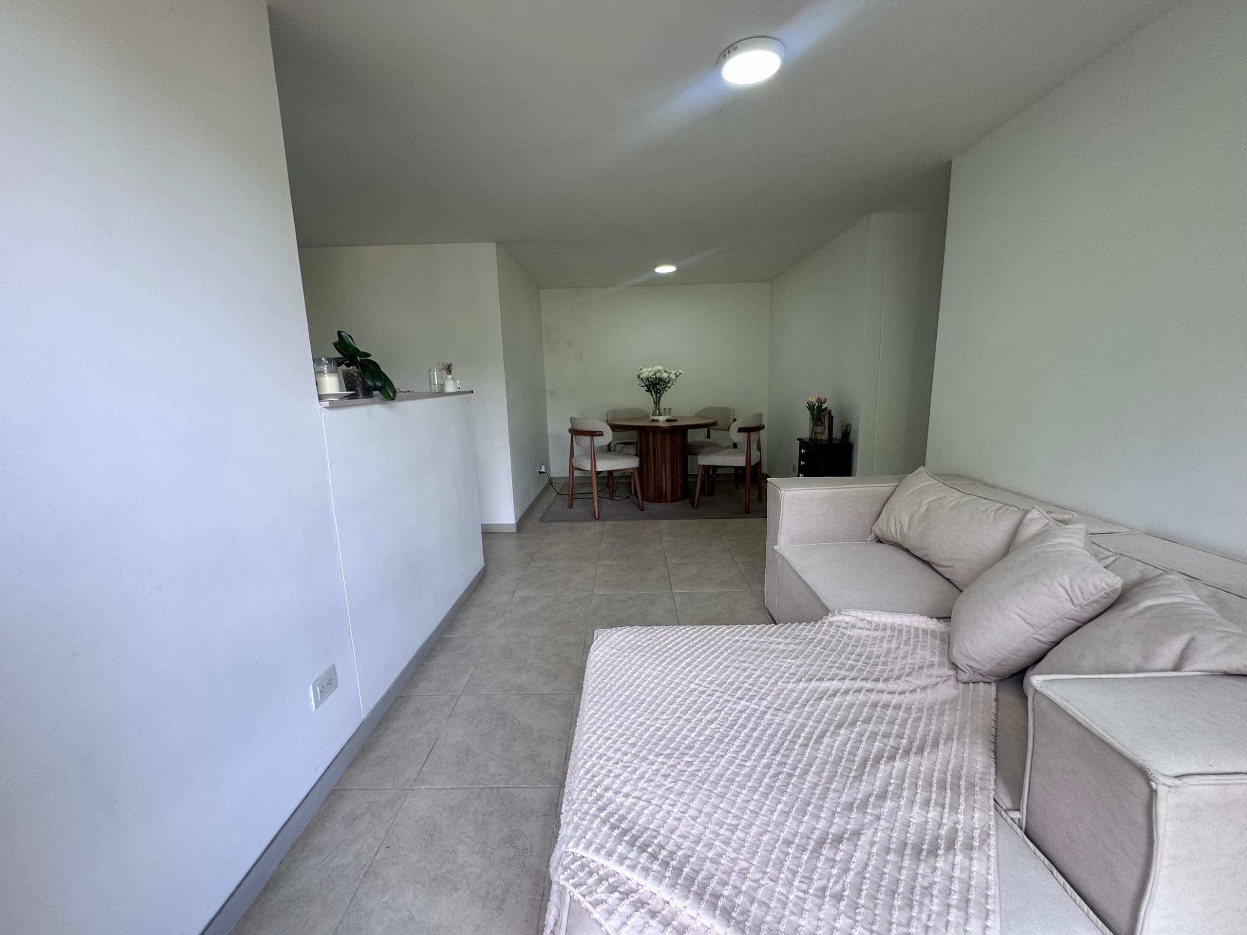 Apartamento en arriendo en La Cuenca, Envigado — foto 3 de 17