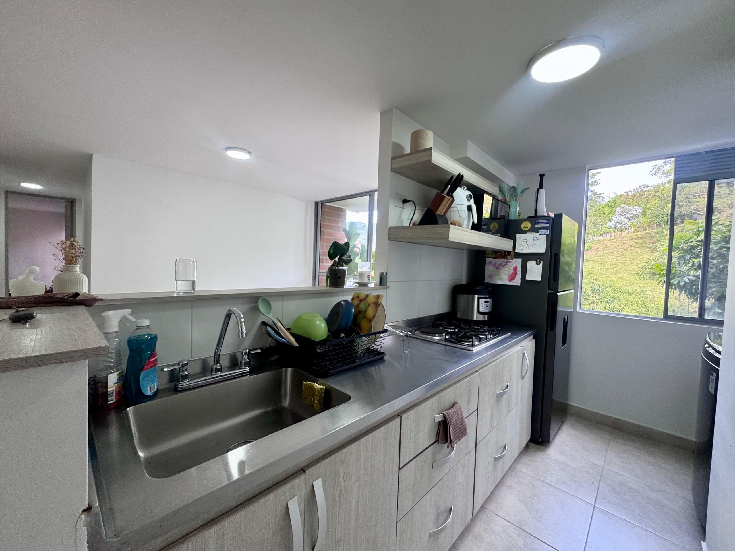 Apartamento en arriendo en La Cuenca, Envigado — foto 4 de 17