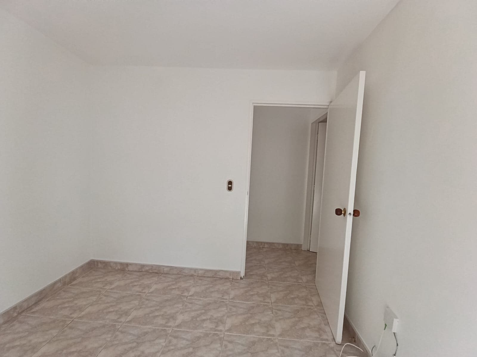 Apartamento en arriendo en Patio Bonito, El Poblado, Medellín — foto 2 de 20