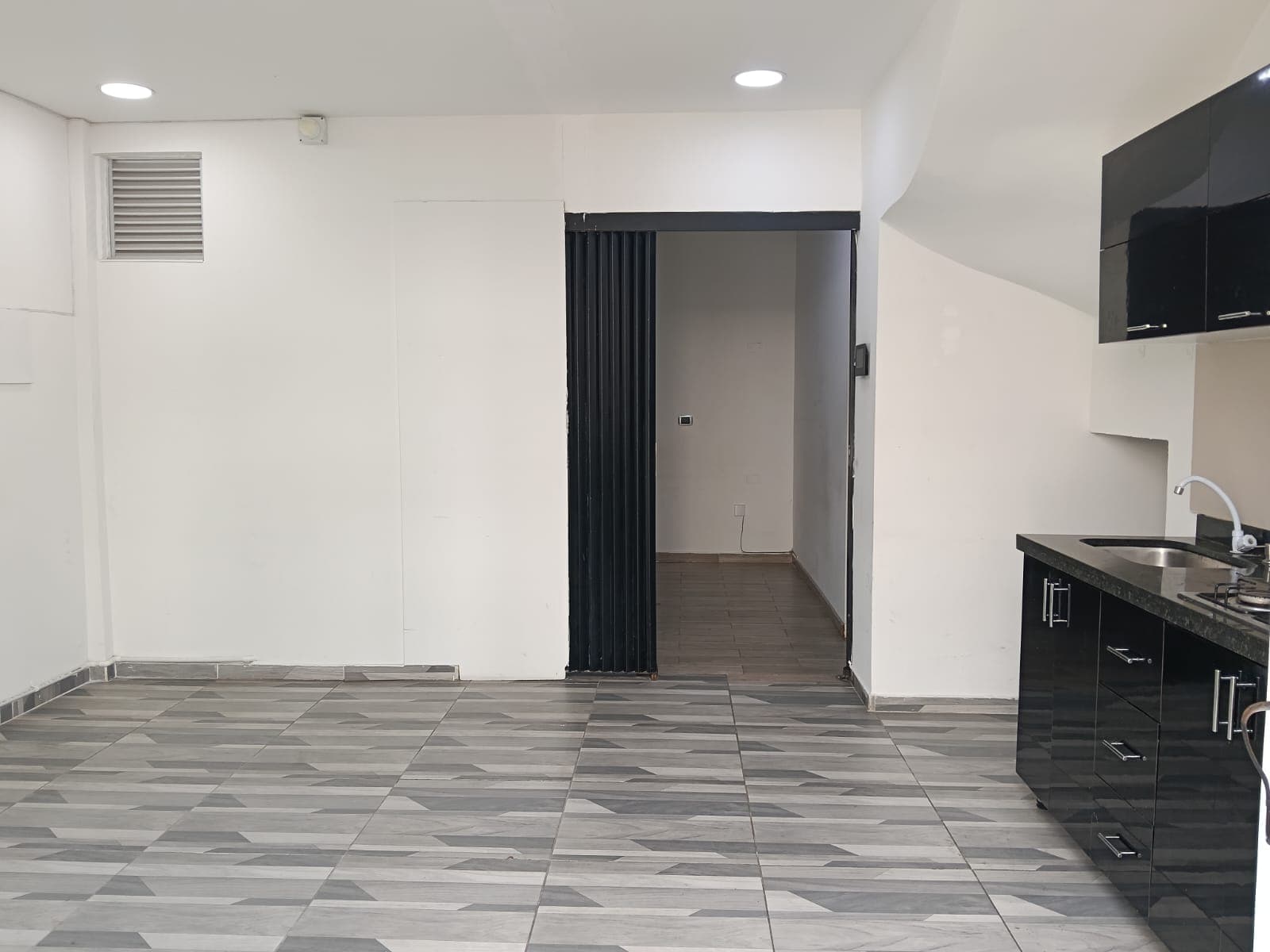 Apartaestudio en arriendo en Jazmin, Puente Aranda, Bogotá, D.c. — foto 5 de 19