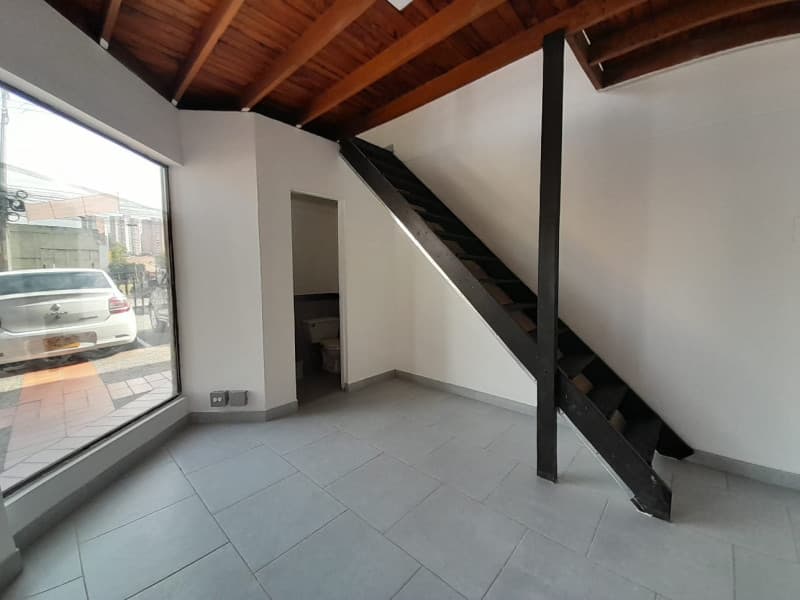 Local en arriendo en Castropol, El Poblado, Medellín — foto 2 de 6