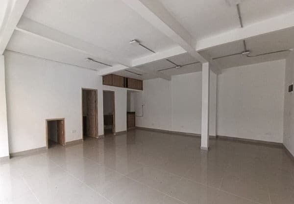 Local en arriendo en Parque De, Envigado — foto 4 de 9