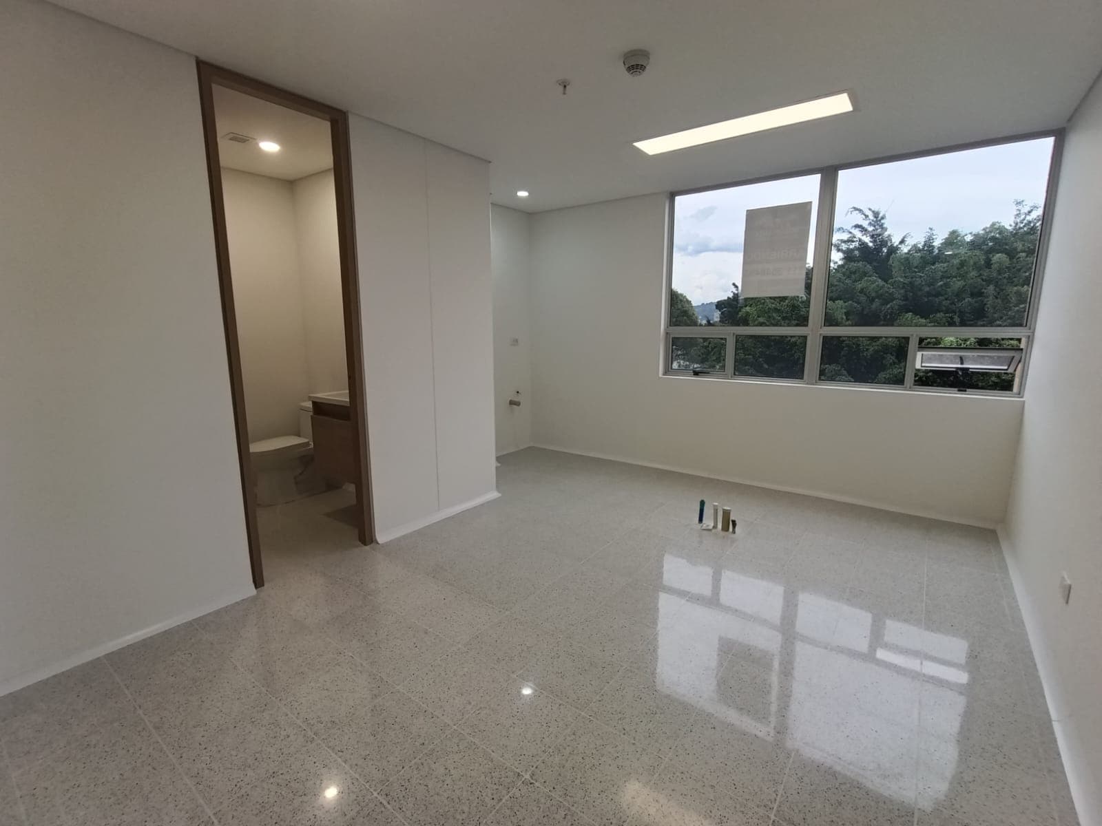 Consultorio en arriendo en Los Pinos, La America, Medellín — foto 5 de 13