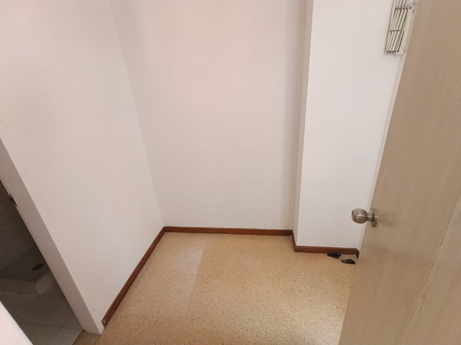 Apartamento en arriendo en Suramericana, Laureles, Medellín — foto 5 de 16