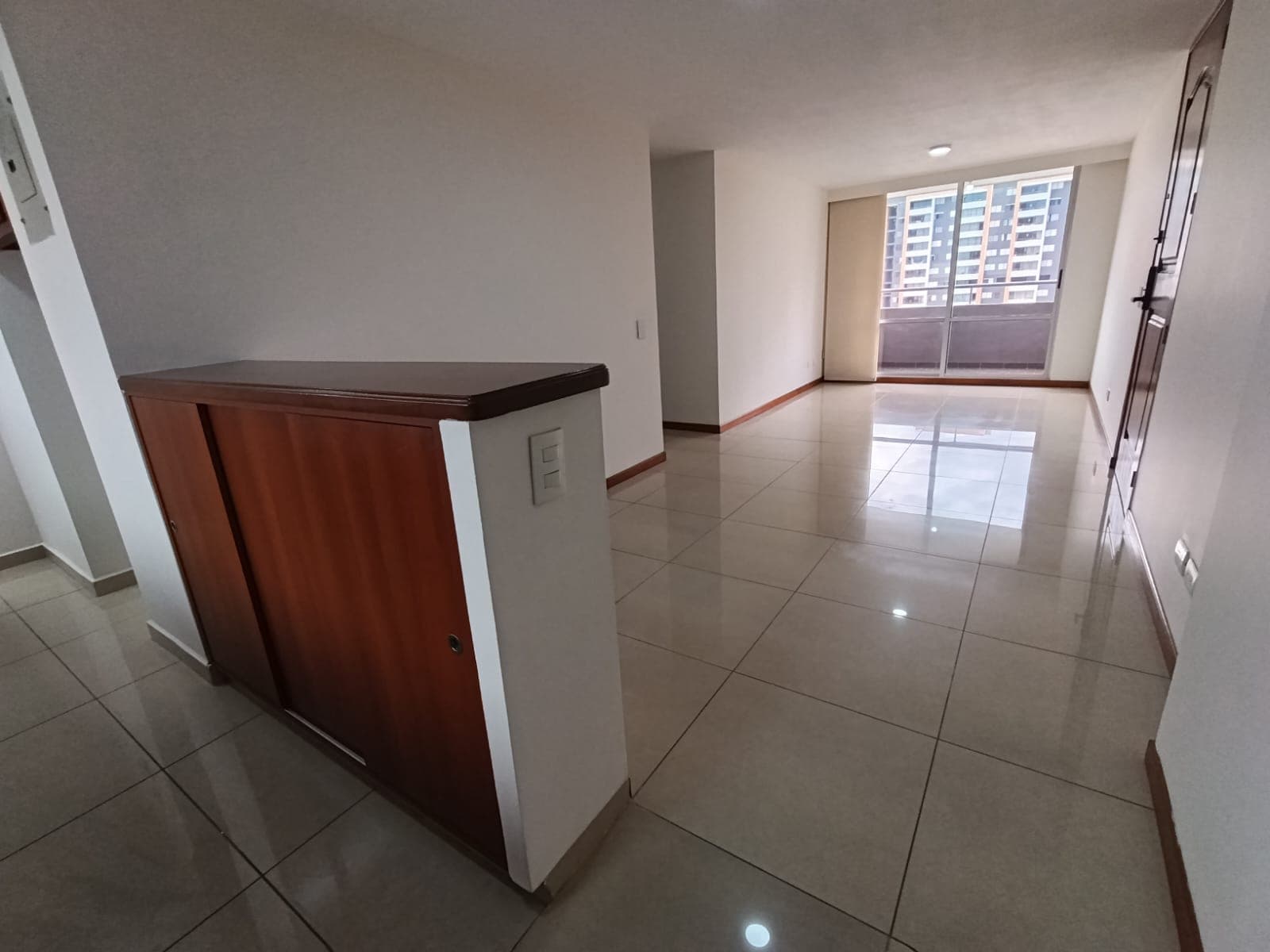 Apartamento en arriendo en Los Colores, Laureles, Medellín — foto 5 de 20