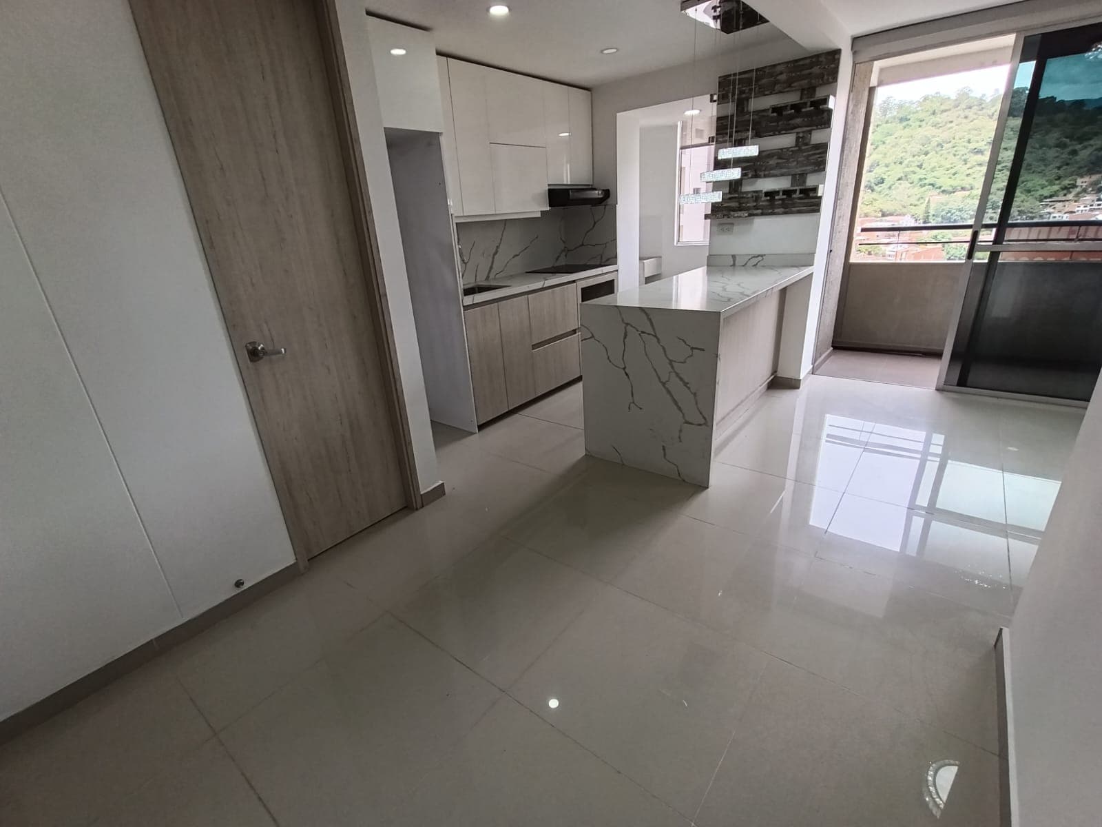 Apartamento en arriendo en San Germán, Robledo, Medellín — foto 2 de 20