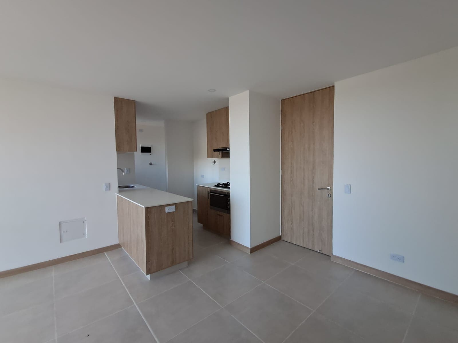 Apartamento en arriendo en Los Colegios, Rionegro — foto 1 de 14