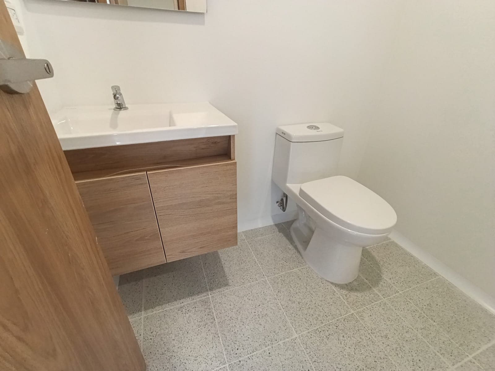 Consultorio en arriendo en Los Pinos, La America, Medellín — foto 5 de 11