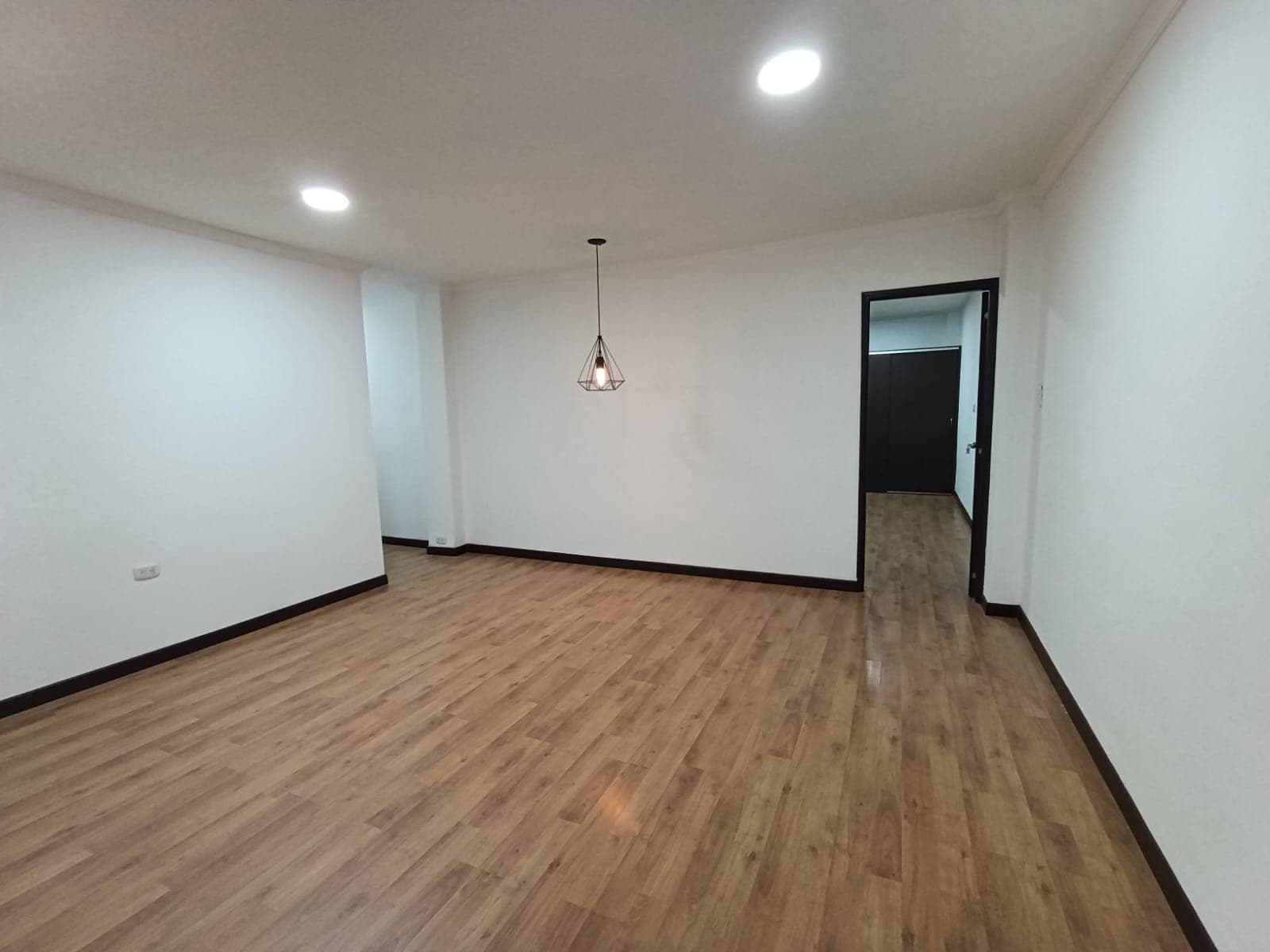 Apartamento en arriendo en Los Ángeles, Centro, Medellín — foto 1 de 20