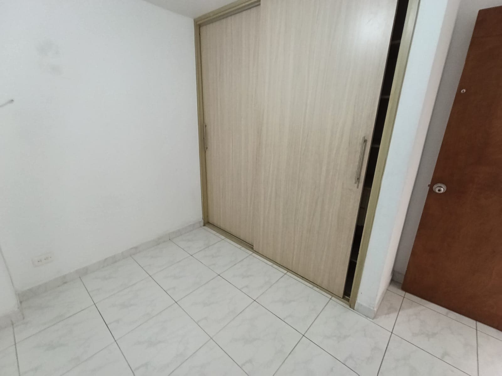 Casa Vivienda en arriendo en San Bernardo, Belen, Medellín — foto 4 de 16