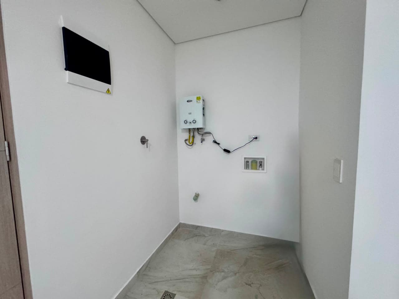 Apartaestudio en arriendo en Señorial, Envigado — foto 4 de 17