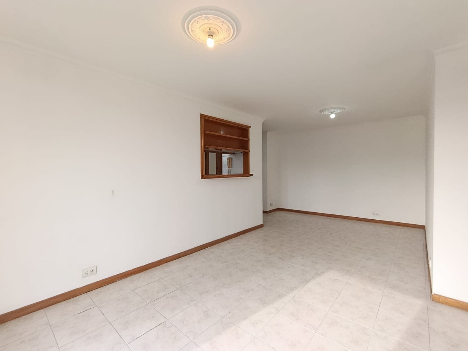 Apartamento en arriendo en Patio Bonito, El Poblado, Medellín — foto 3 de 18