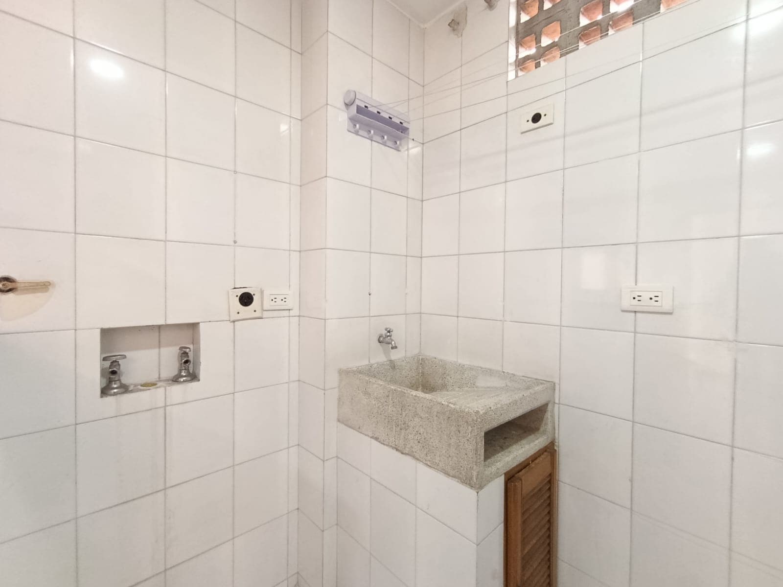 Apartamento en arriendo en Patio Bonito, El Poblado, Medellín — foto 5 de 18