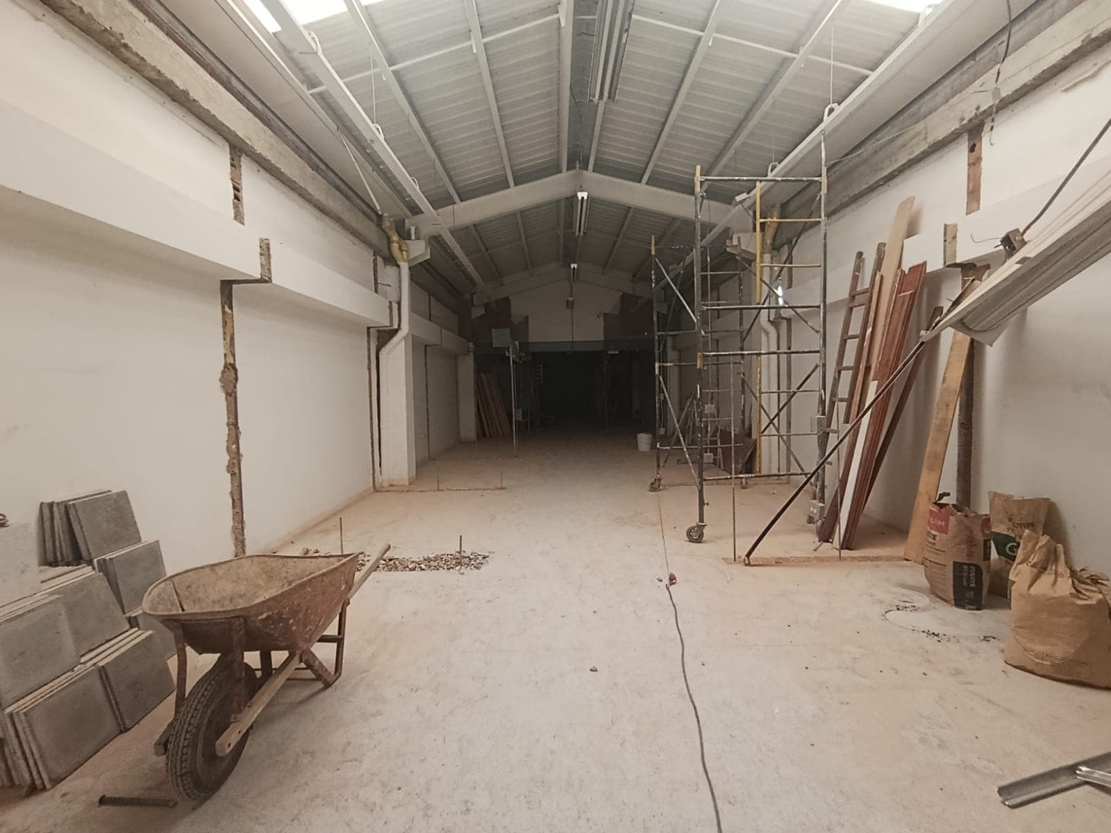 Bodega en arriendo en Parque De, Envigado — foto 4 de 12