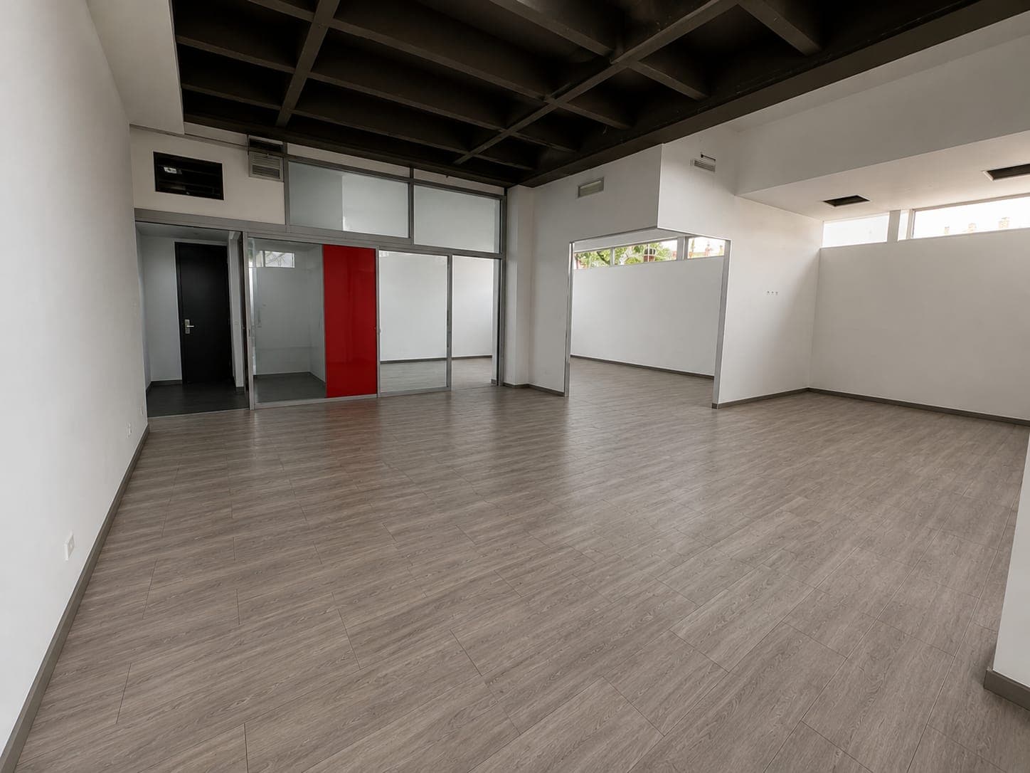 Local en arriendo en Patio Bonito, El Poblado, Medellín — foto 3 de 16