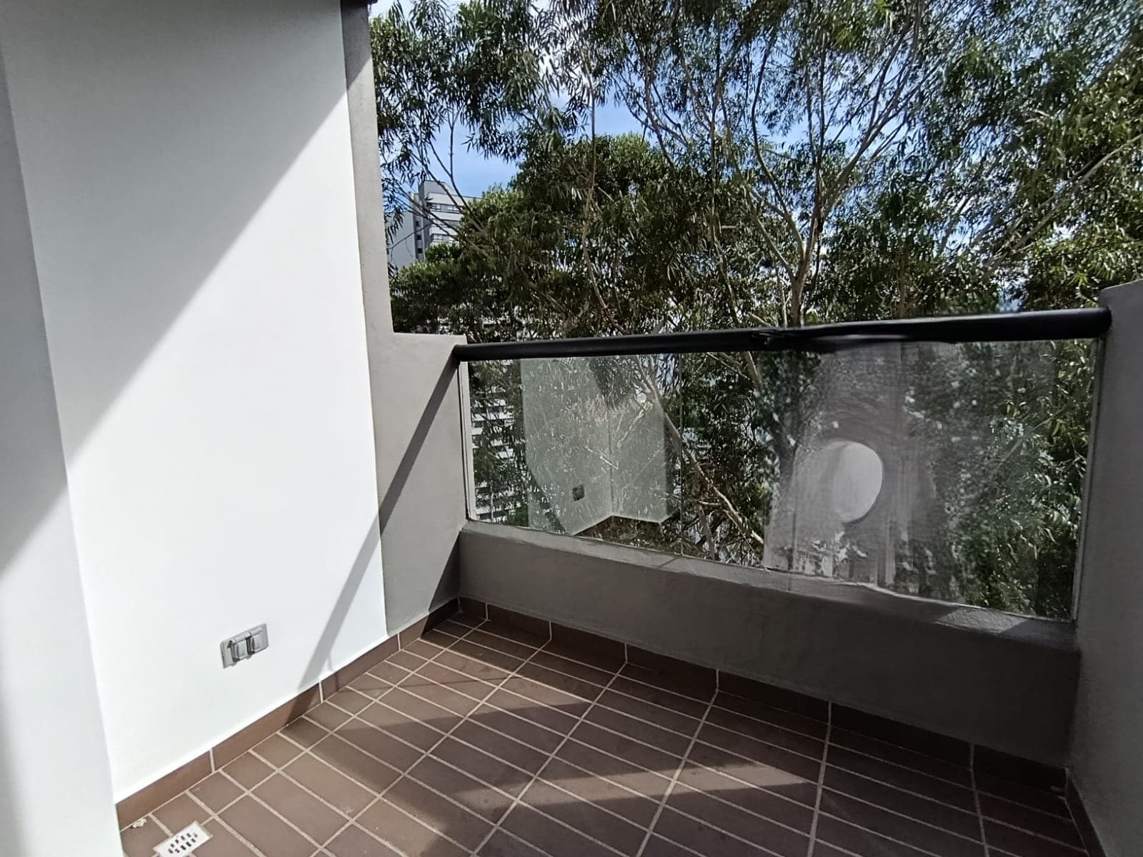 Apartamento en arriendo en Las Palmas, Centro, Medellín — foto 1 de 14
