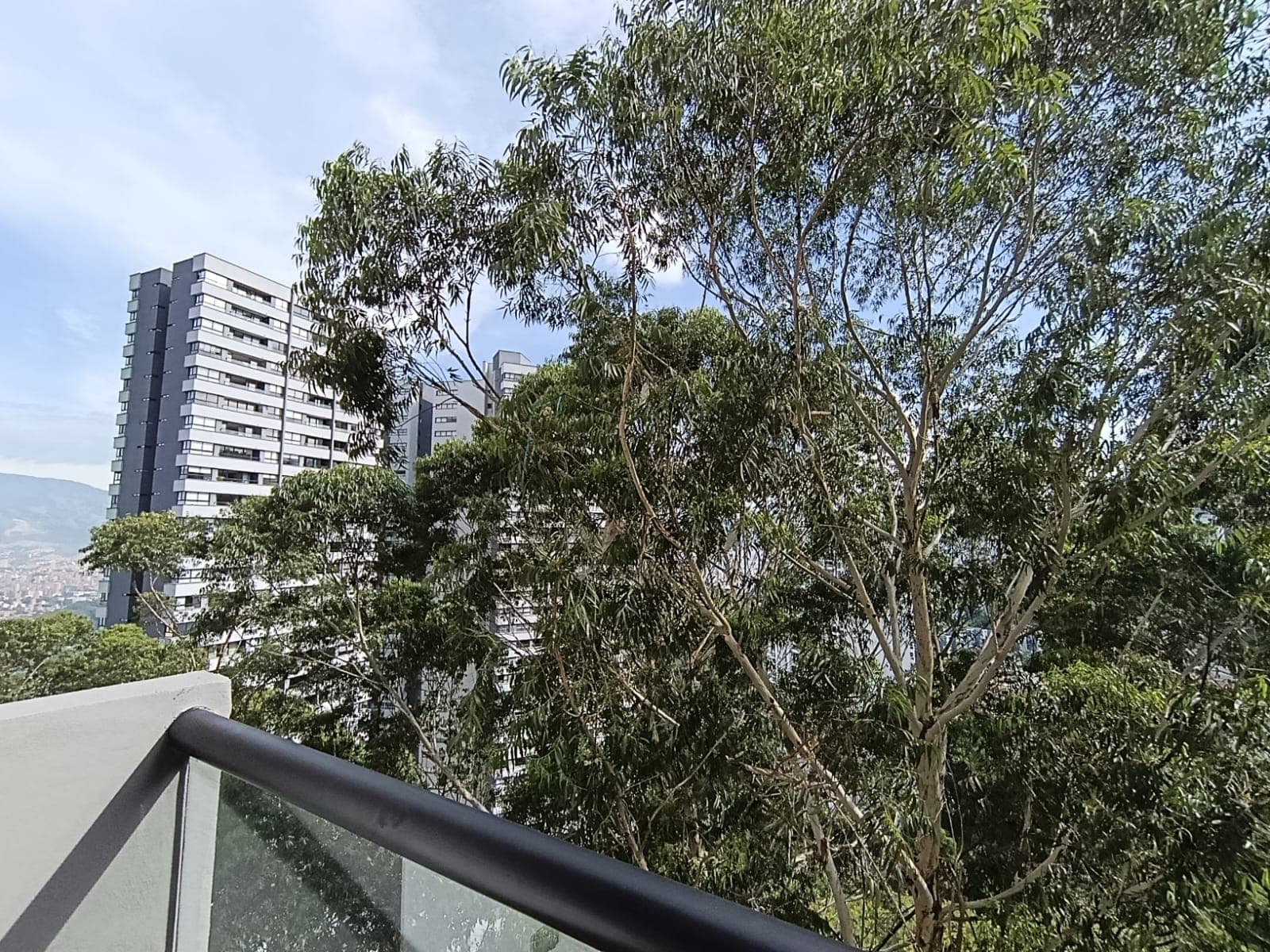 Apartamento en arriendo en Las Palmas, Centro, Medellín — foto 2 de 14