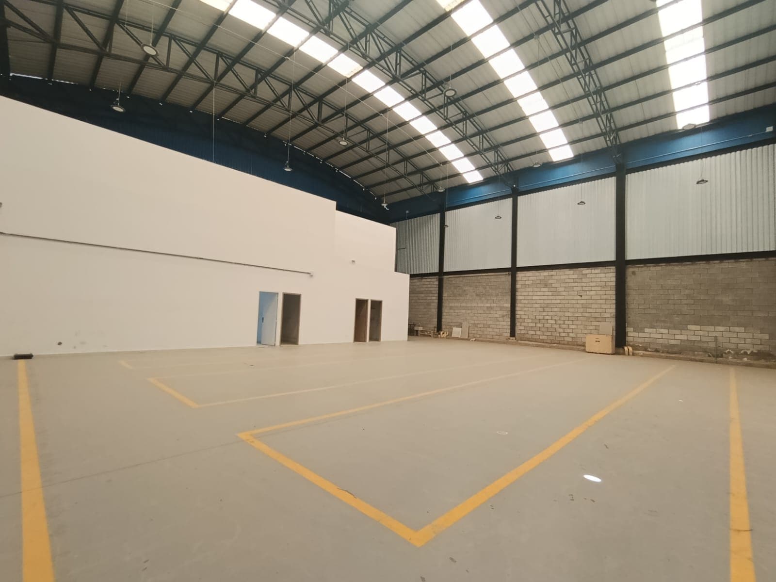 Bodega en arriendo en Marinilla — foto 1 de 16