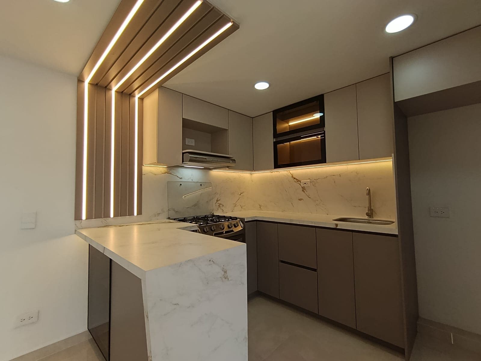 Apartamento en arriendo en Niquia, Bello — foto 1 de 18