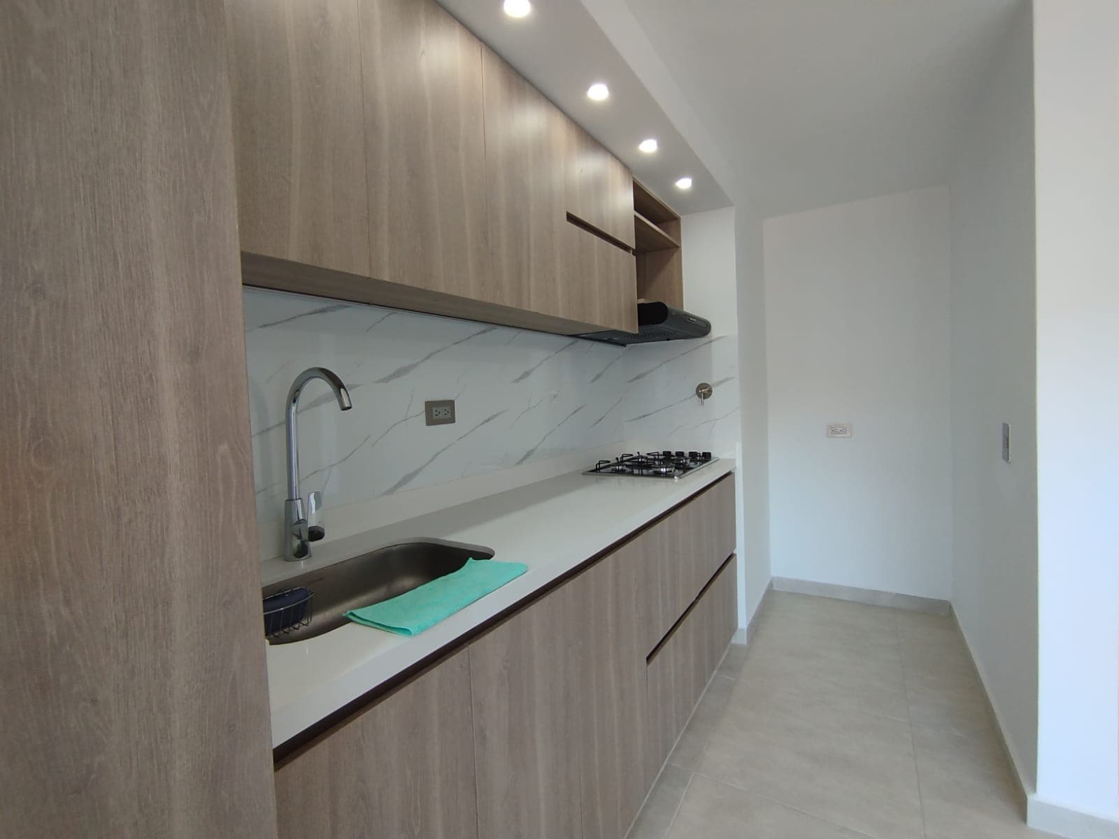 Apartamento en arriendo en Alto Bonito, Rionegro — foto 3 de 15