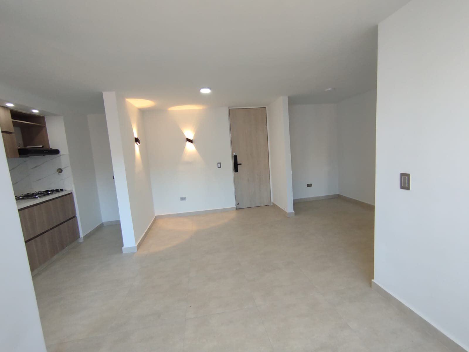 Apartamento en arriendo en Alto Bonito, Rionegro — foto 4 de 15