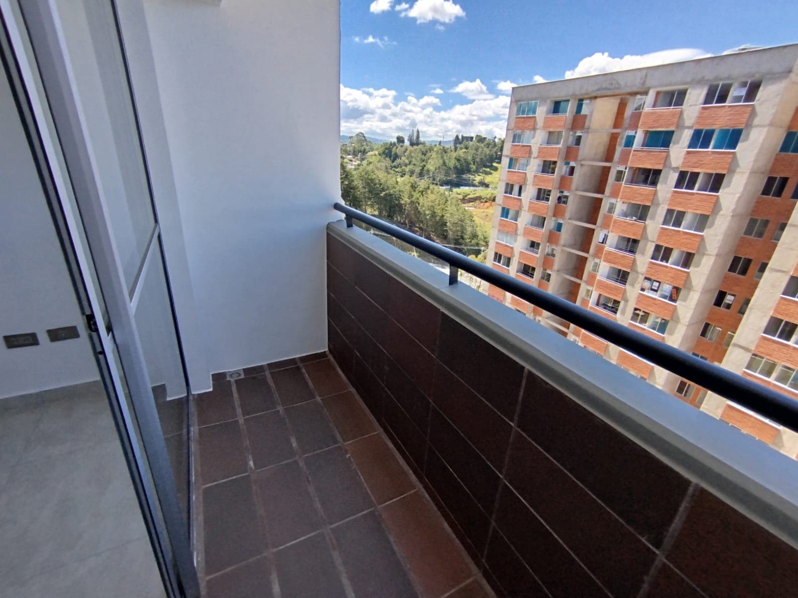 Apartamento en arriendo en Alto Bonito, Rionegro — foto 5 de 15