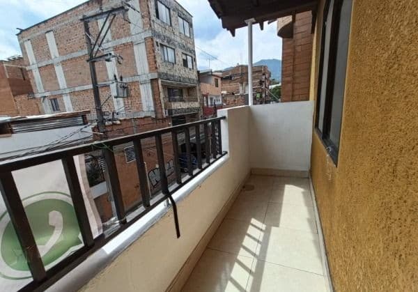 Apartamento en arriendo en Primavera, Envigado — foto 2 de 14