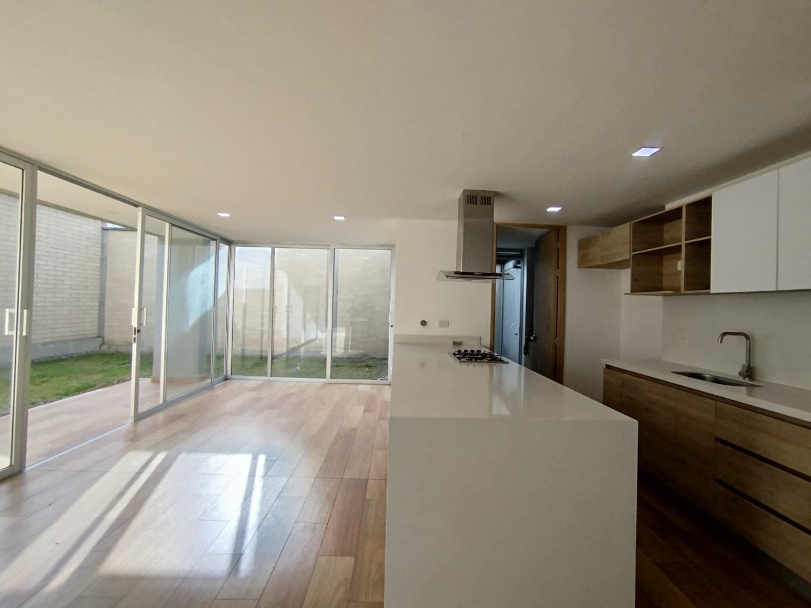 Casa Vivienda en arriendo en Barro Blanco Rio Negro, Rionegro — foto 3 de 20