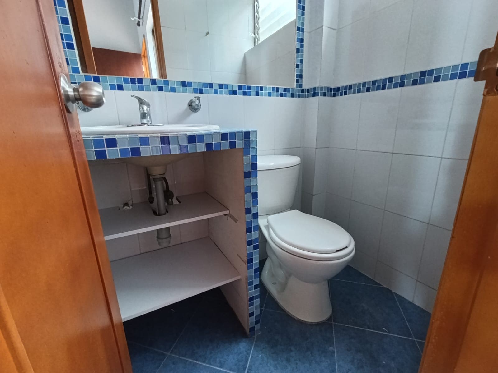 Casa Comercial en arriendo en Florida Nueva, Laureles, Medellín — foto 5 de 20