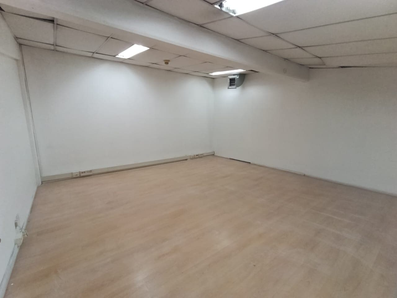 Local en arriendo en San Diego, El Poblado, Medellín — foto 2 de 17