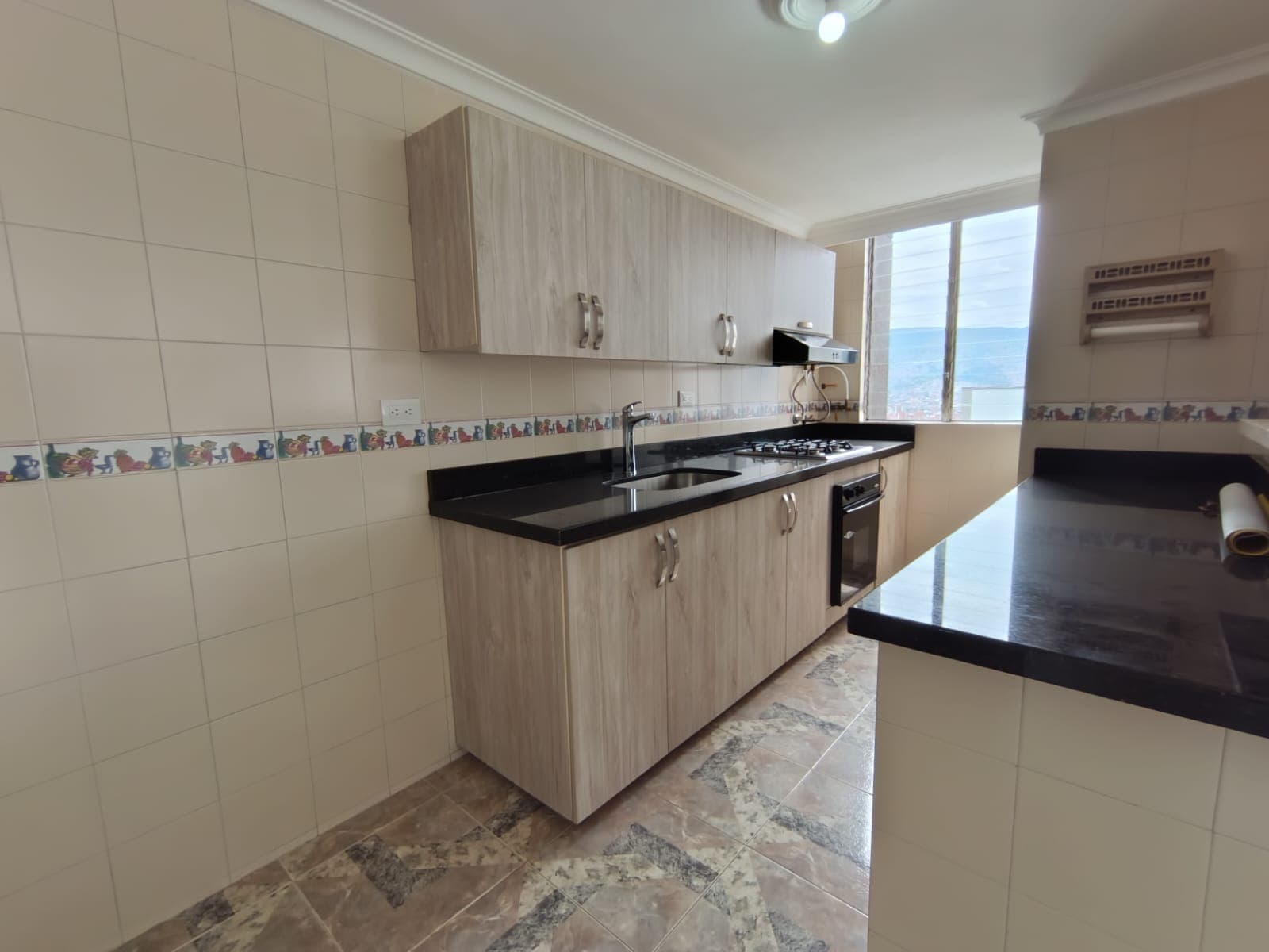 Apartamento en arriendo en Almería, La America, Medellín — foto 3 de 20