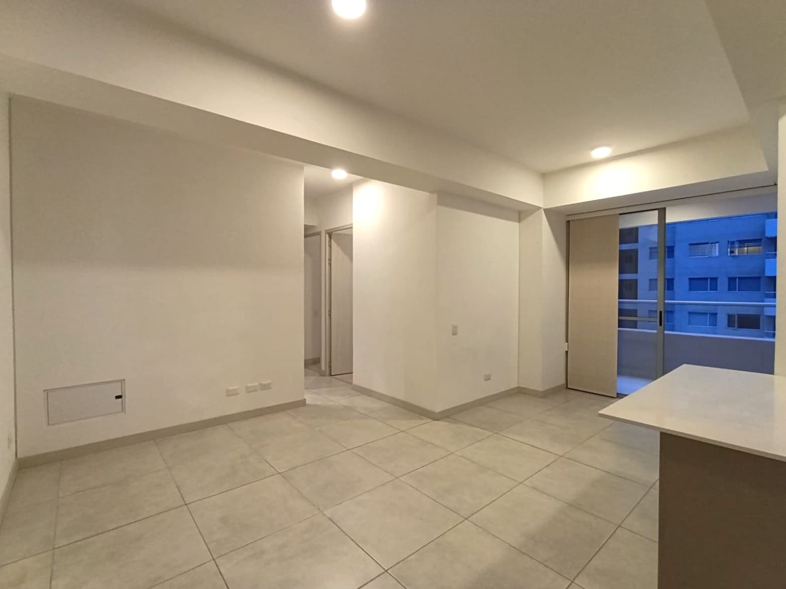 Apartamento en arriendo en Jardines, Envigado — foto 1 de 20