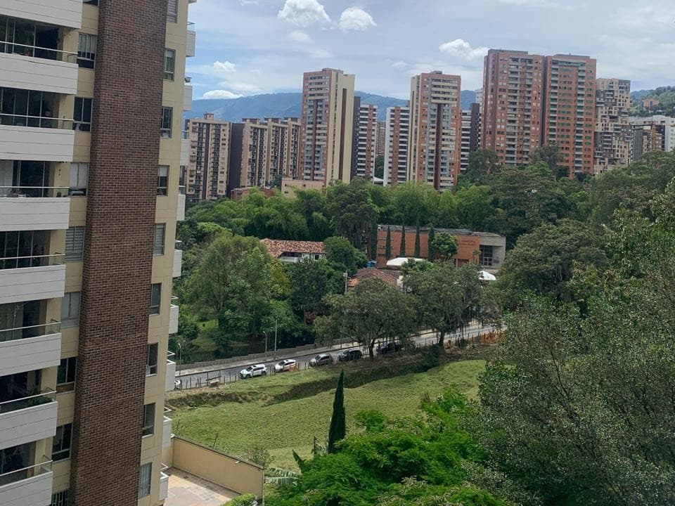 Apartamento en arriendo en Aves María, Sabaneta — foto 1 de 20