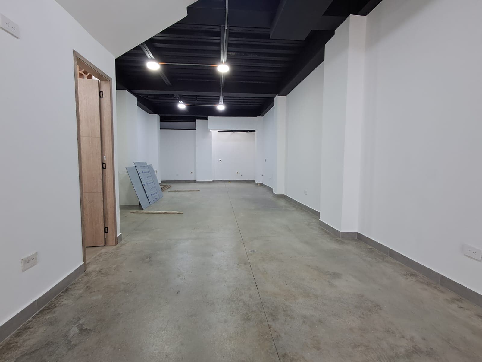 Local en arriendo en La Rebeca, Pereira — foto 4 de 9