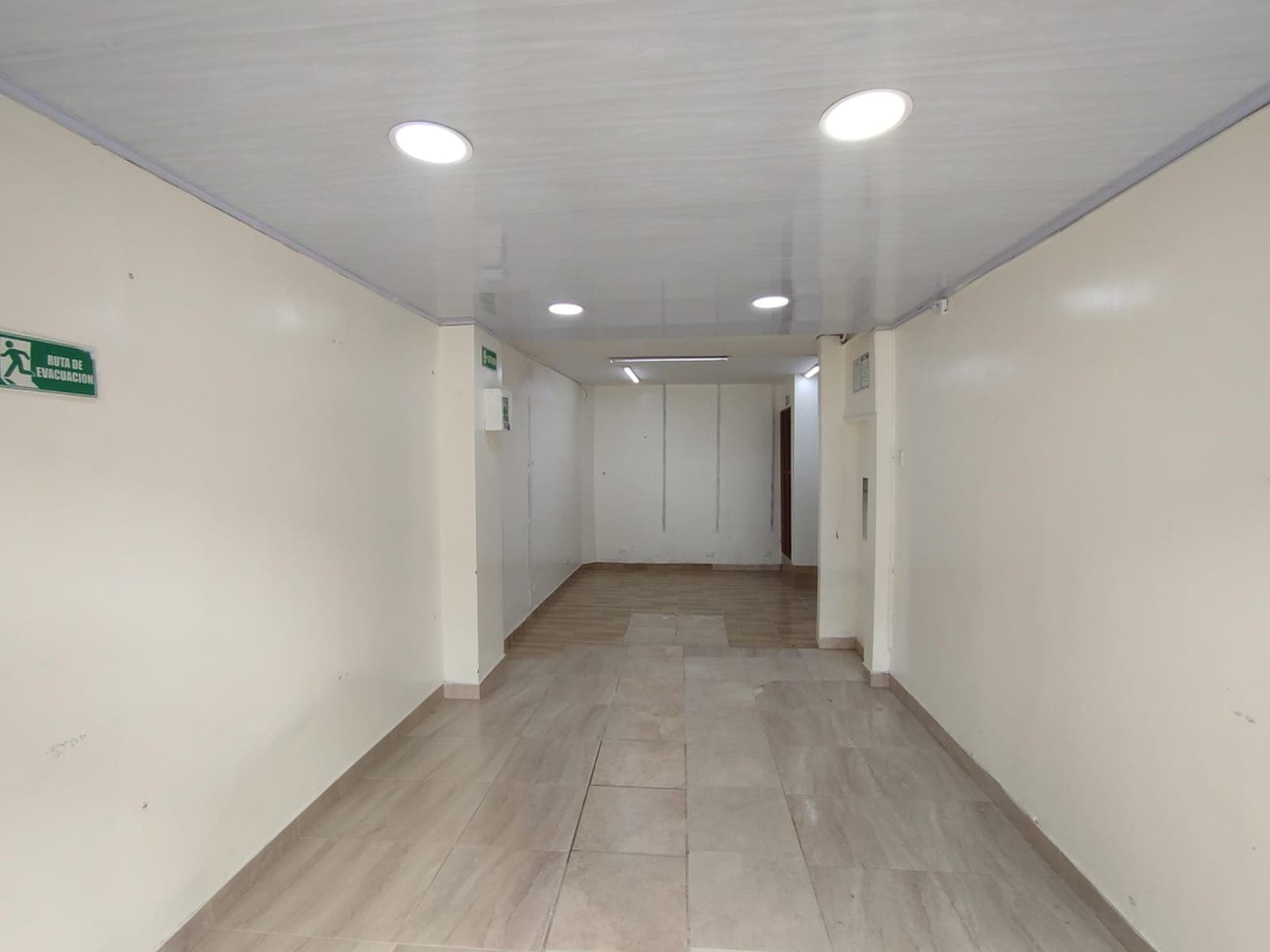 Local en arriendo en Chapinero Occidental, Teusaquillo, Bogotá, D.c. — foto 3 de 10