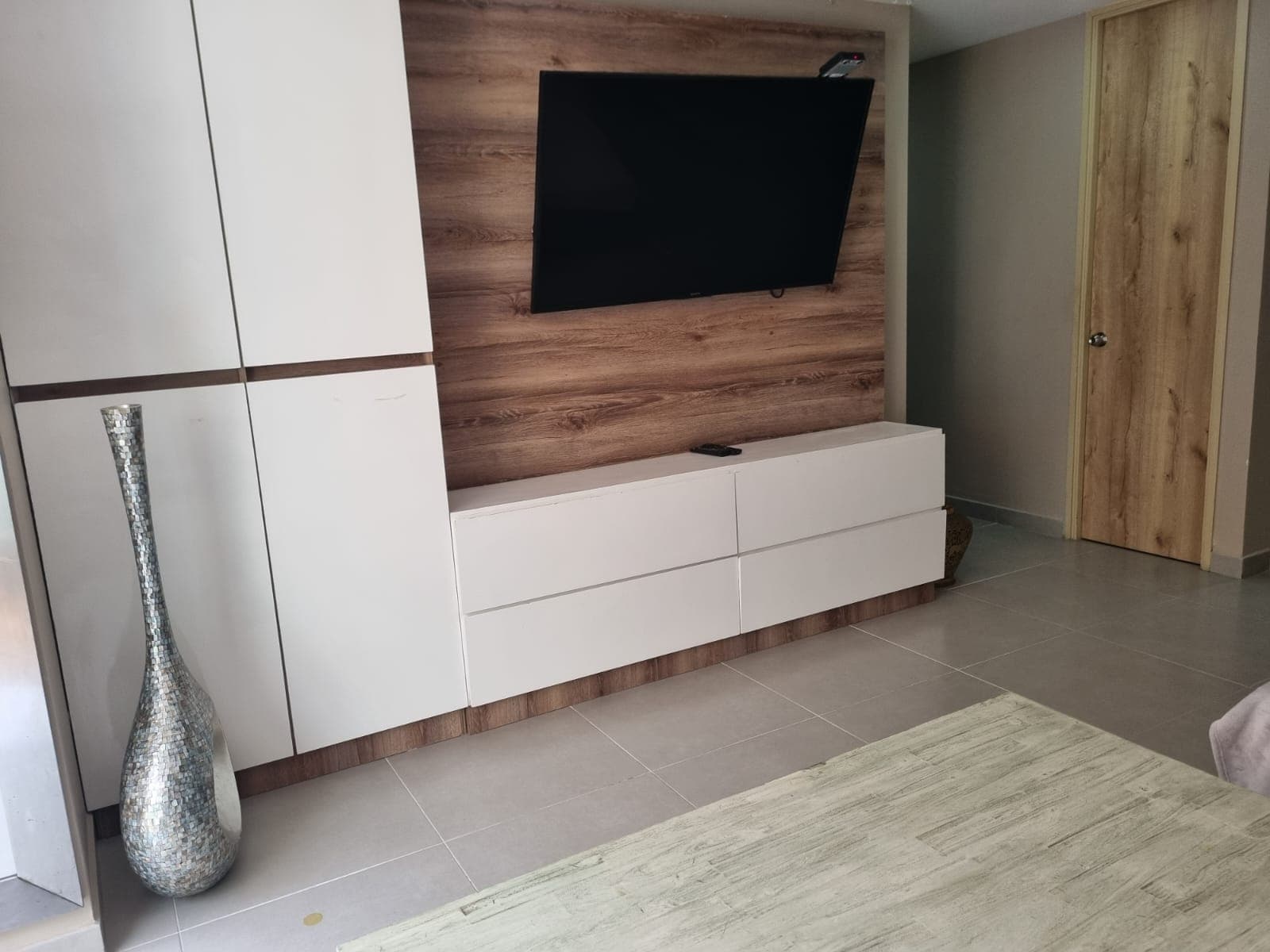 Apartamento en arriendo en Loma Del Esmeraldal, Envigado — foto 2 de 20